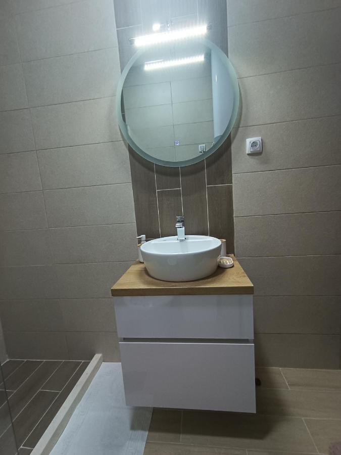 Guesthouse Bit Accommodation Kotor Bagian luar foto